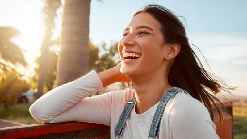 Jak być szczęśliwym – proste sposoby na radość na co dzień