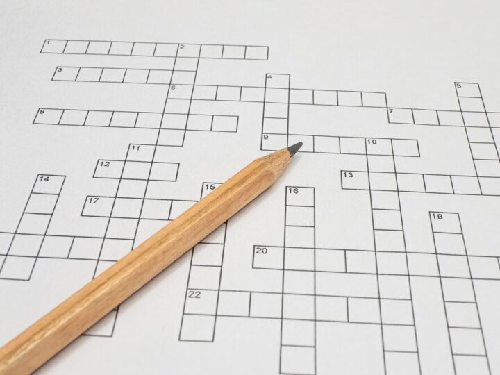 Kapelusz z westernu krzyżówka – jakie hasło pasuje?