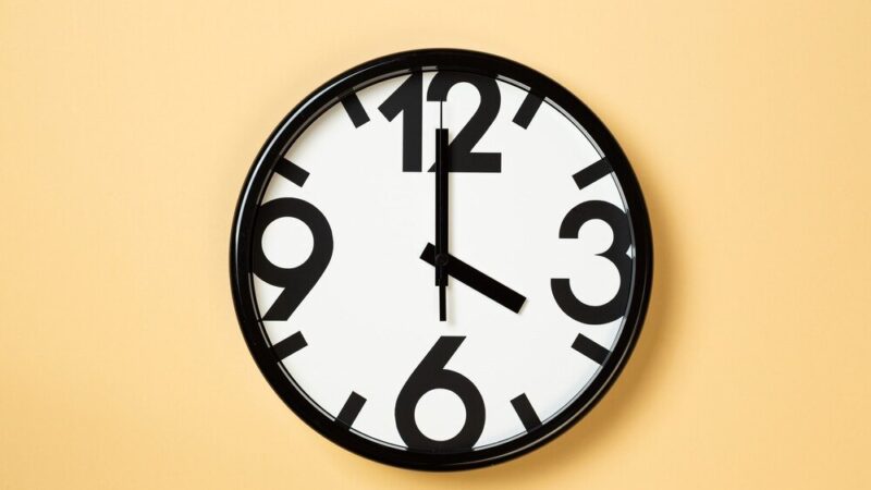 O której godzinie zaczyna się wieczór? Granice dnia i nocy