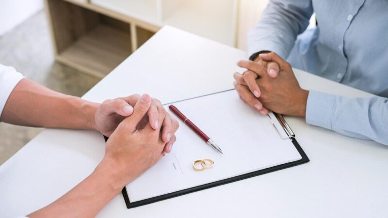 Wniosek o rozwód – wzór i jak go poprawnie napisać?