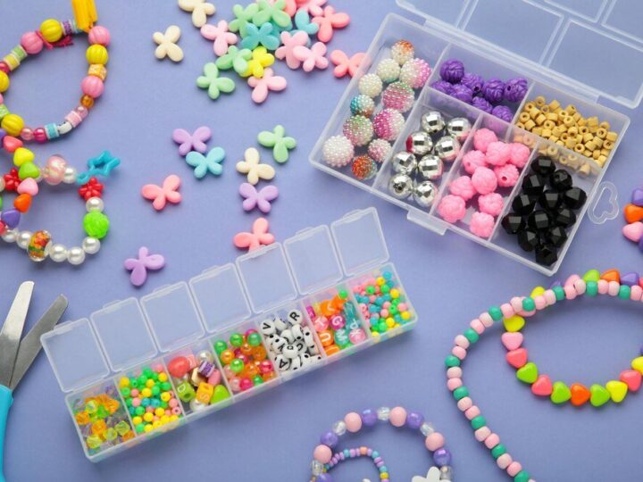 Wzór z koralików na bransoletki i naszyjniki